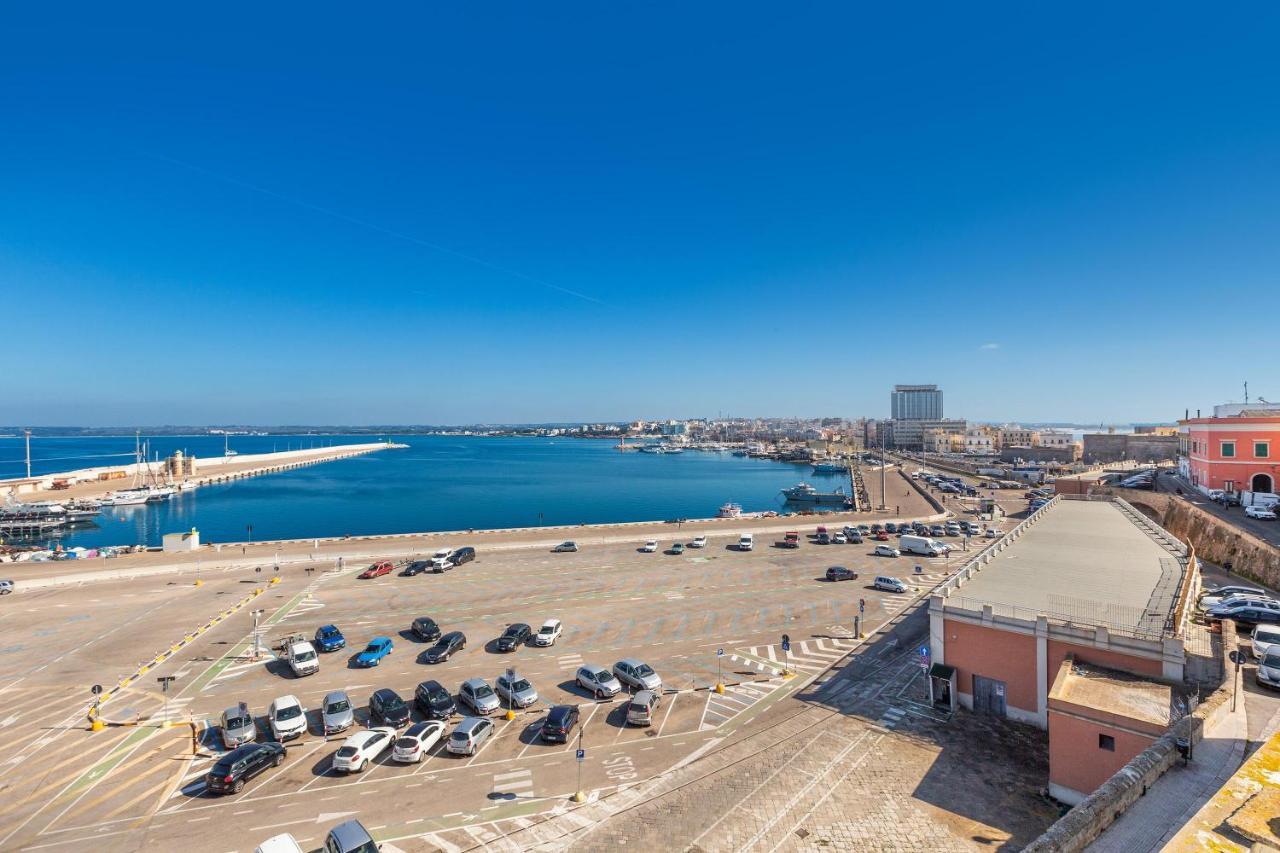 Una Finestra Sul Porto By Barbarhouse Gallipoli Extérieur photo